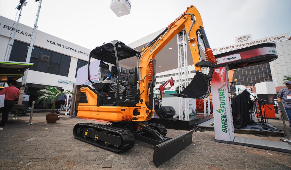 Electrification Enters the Heavy Equipment Industry