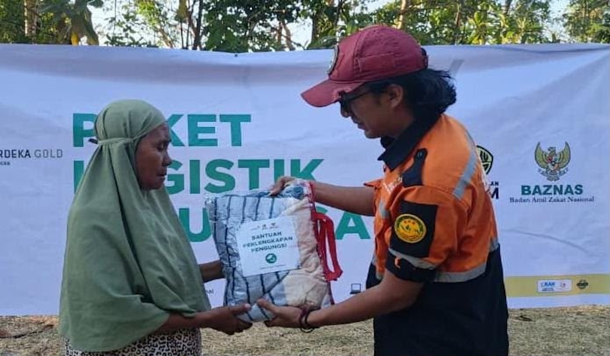 550 Blanket and Bedding Sets Distributed to NTT Earthquake Refugees