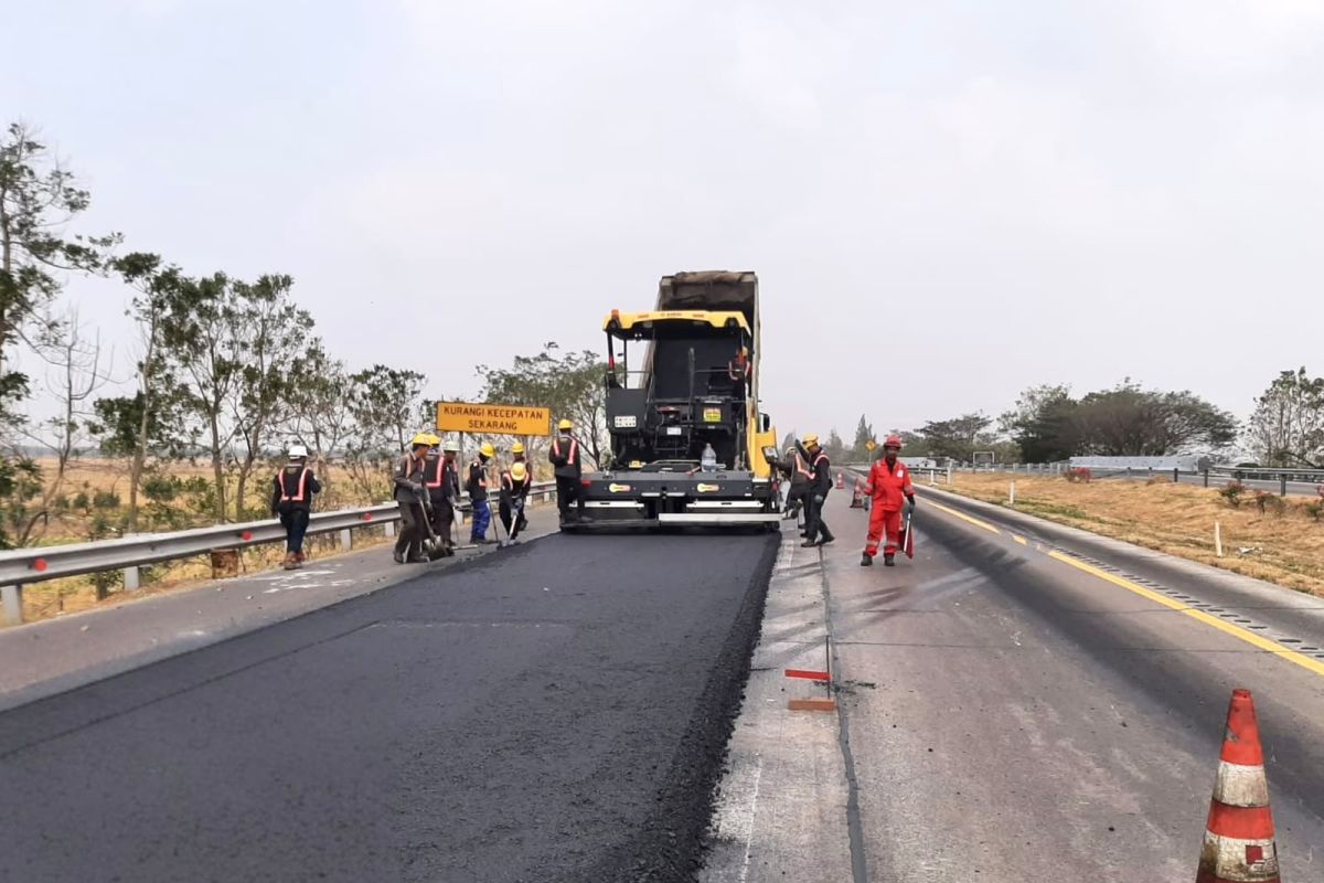 Cipali Toll Road Operator Conducts Road Repairs from KM 72 to 188