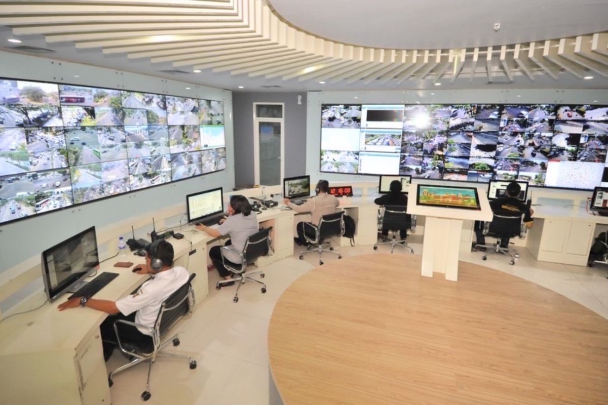 Behind the Pulse of 112 Surabaya