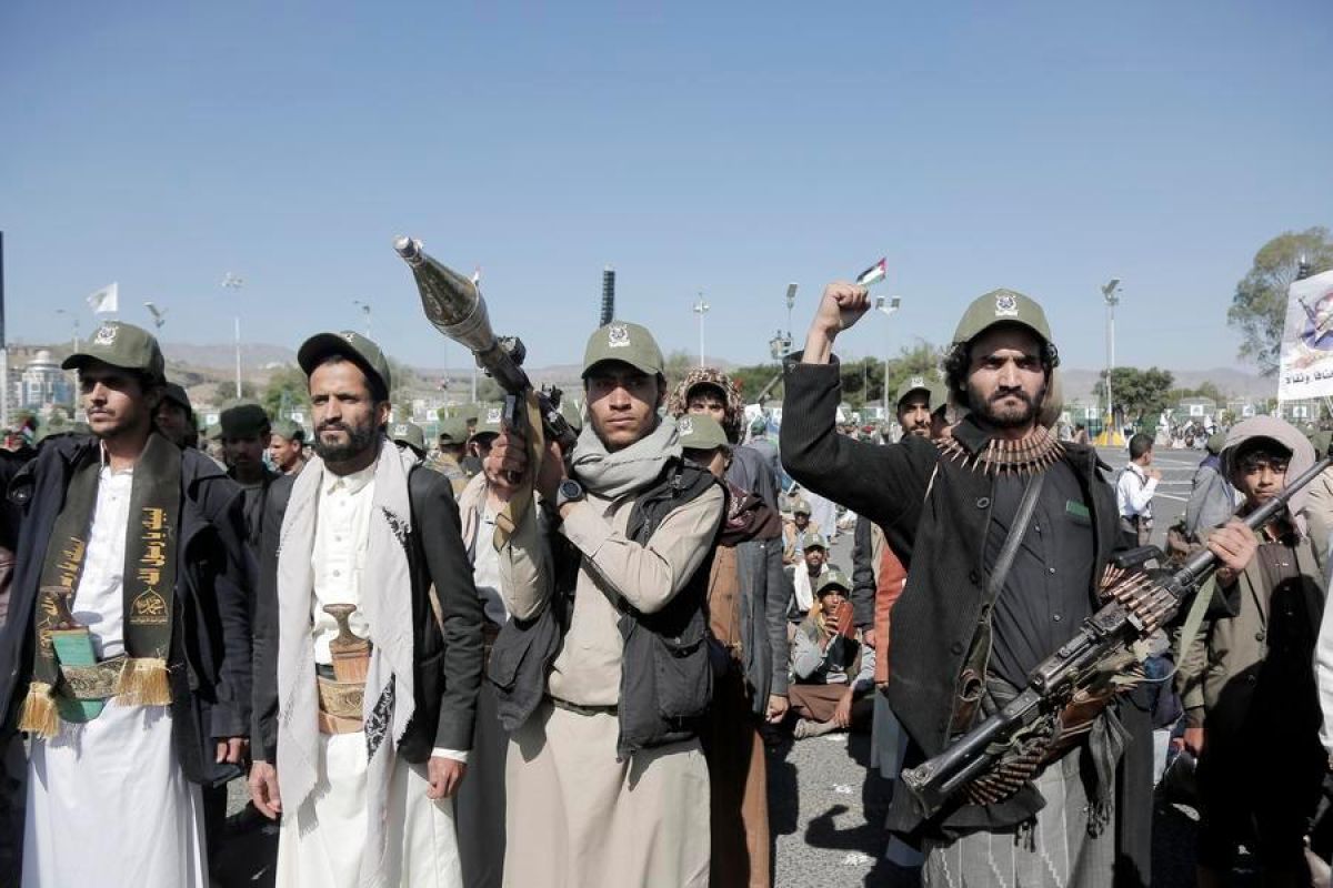 Houthis control entire western coast of Yemen after seizing Bab al-Mandab Strait