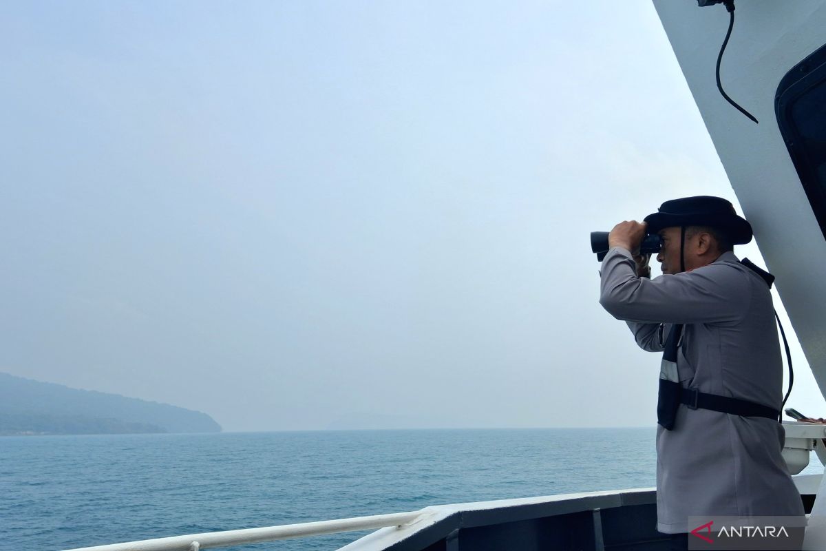 KP Sanjaya focuses search for missing journalists near Mount Krakatoa area