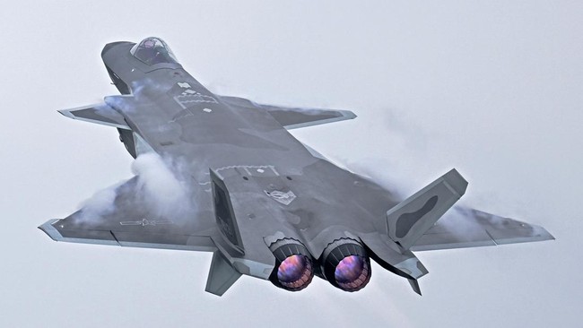 China Prepares Latest Stealth Fighter Jet, Here Are the Specifications