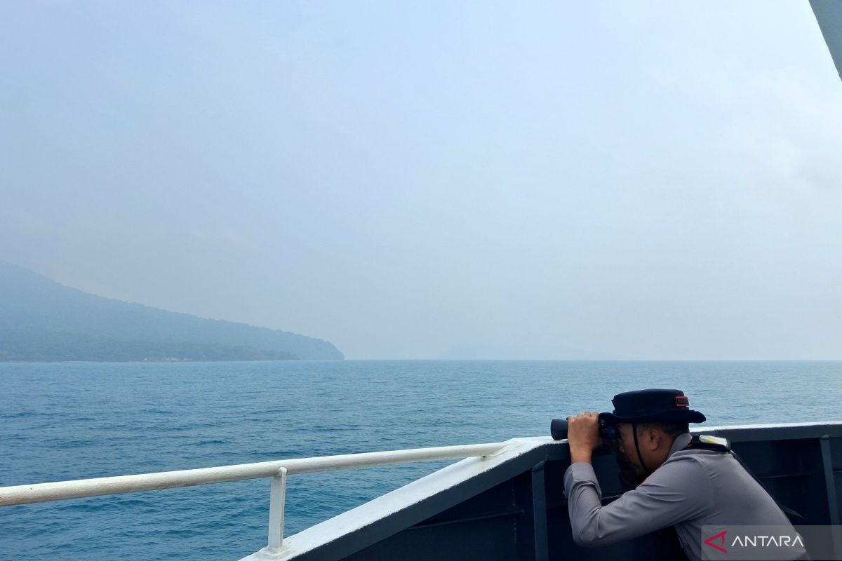 Search for Missing Journalists Using KP Sanjaya Hindered by Poor Visibility