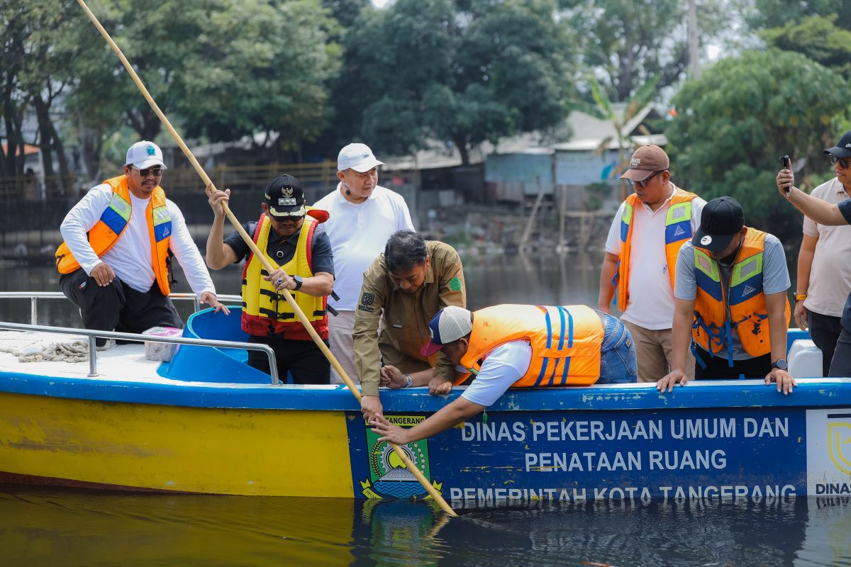 Tangerang Mayor: Cisadane Water Levels Drop Below Normal