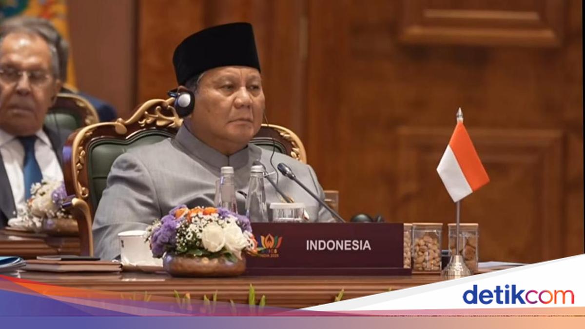 Prabowo Attends BRICS Summit Open Session in India Today
