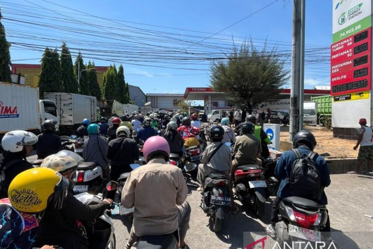 Odd-even system for subsidised fuel implemented to control queues