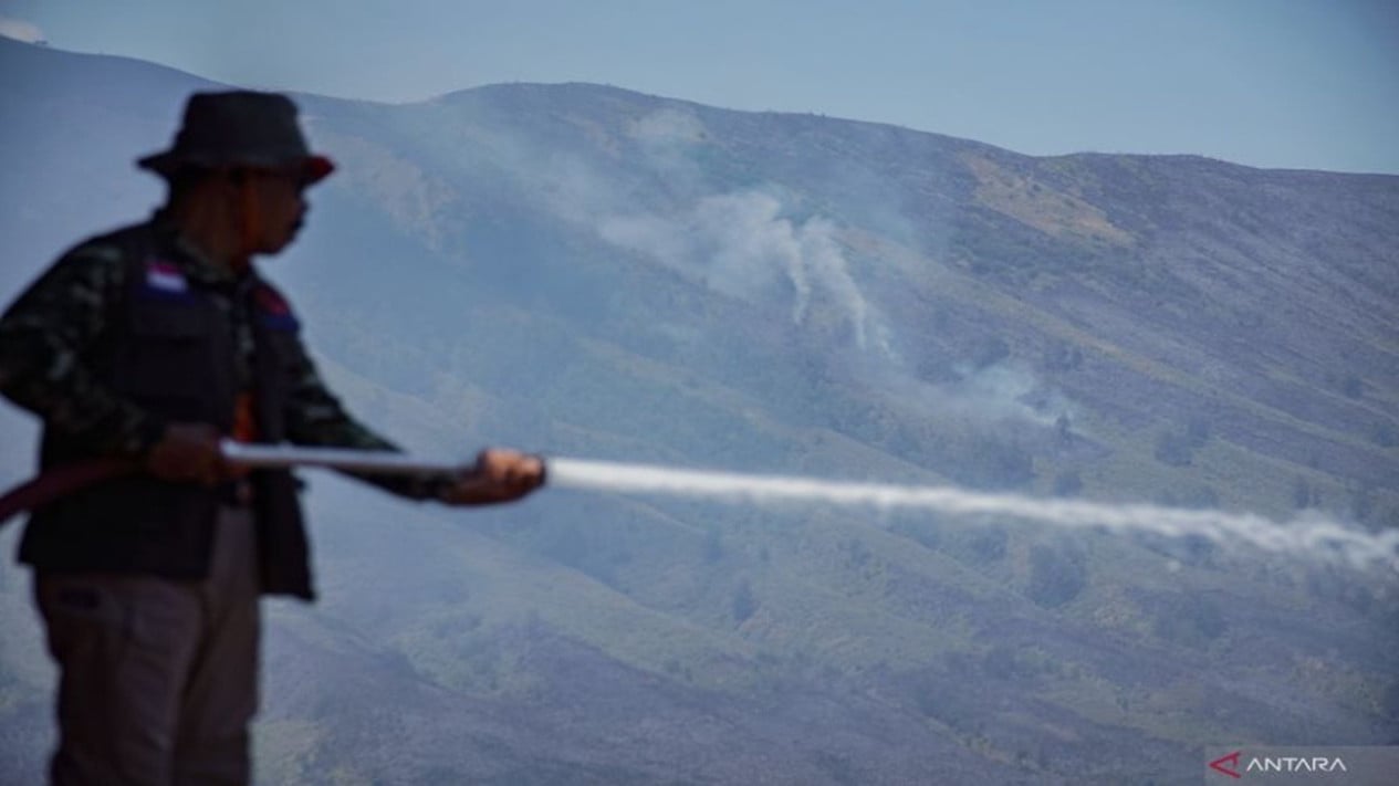 High Fire Risk: Several Mountains in East Java Identified as OMC Priority Areas
