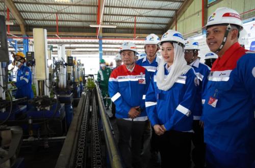 Checking Padalarang LPG Refilling Station, Deputy Trade Minister Ensures 3kg LPG Measurements Comply with Regulations