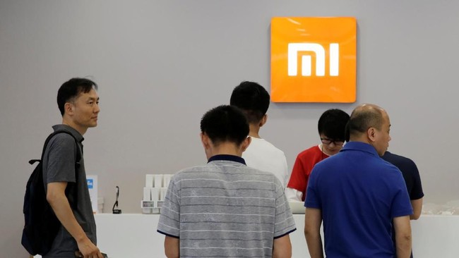 Xiaomi's Dire Situation: Declining Smartphone Sales and Fraud Investigation