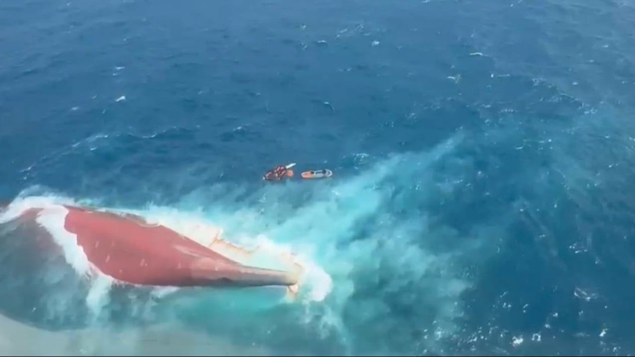 KM Virgo Shifts 2.9 km, Basarnas Considering Righting or Sinking the Vessel