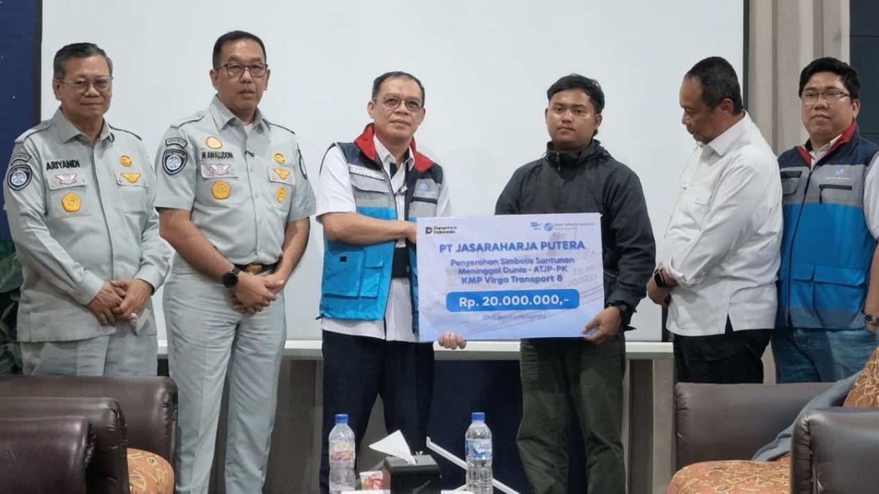 Jasaraharja Putera Distributes Compensation to Heirs of Virgo Transport 8 Ferry Victims