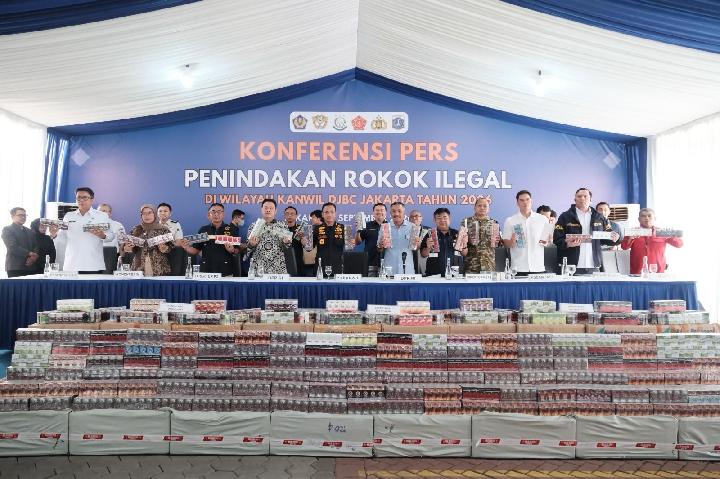 Indonesia Customs Seizes 3.9 Million Illegal Cigarettes in Southeast Sulawesi
