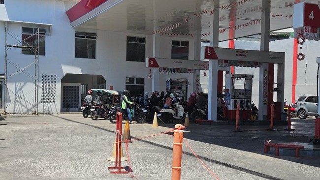 Pertamina Apologises Over Fuel Station Queues in Makassar as Supply Is Increased