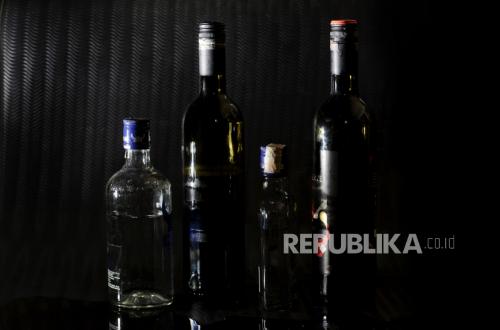 Cunning Alcohol Distributors in Majalengka Outsmart Officials with COD System and Limited Stock