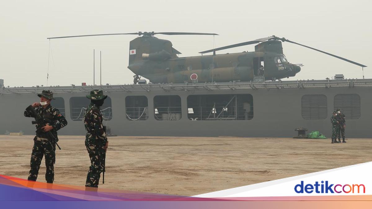 BNPB: Japanese Helicopter in West Kalimantan, But Not Yet Operating Due to Low Visibility