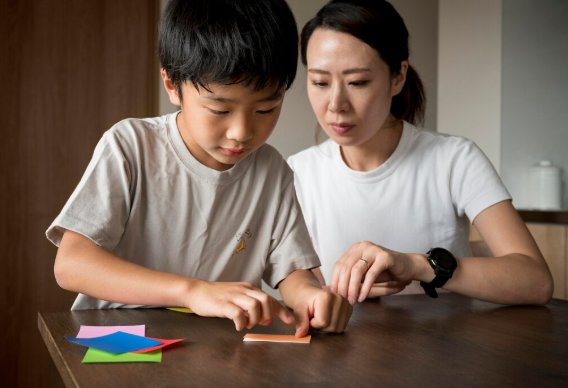 Expert Reveals How to Help Dyslexic Children Achieve Learning Targets