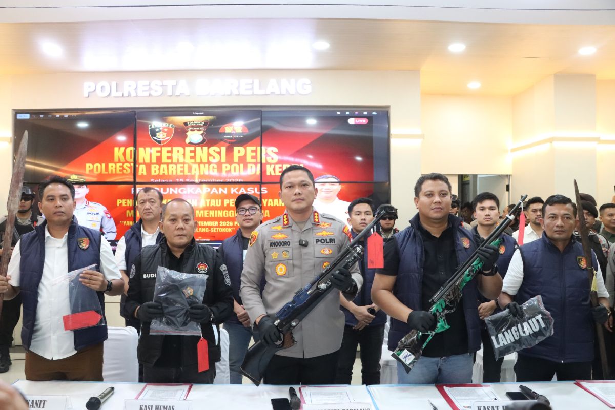 Police name three suspects over deadly clash in Batam