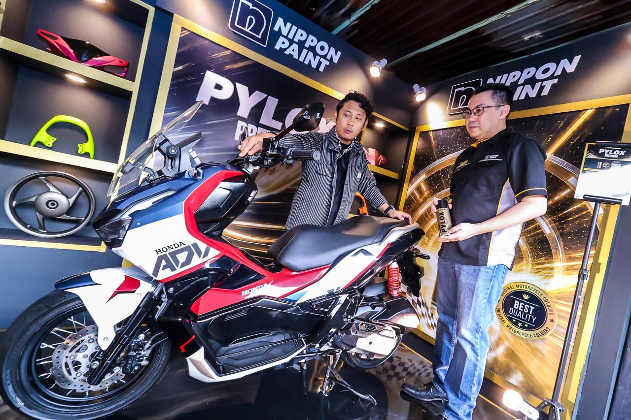 Motorcycle Repaint Market Grows as Colour and Finish Options Diversify