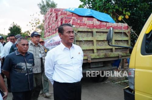 Premium Rice Supervision Tightened, Amran Requests Bulog to Increase Supply