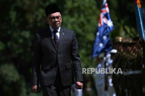 Malaysia Seizes Container Ships Bound for Israel, PM Anwar's Post Supporting Palestine Goes Viral