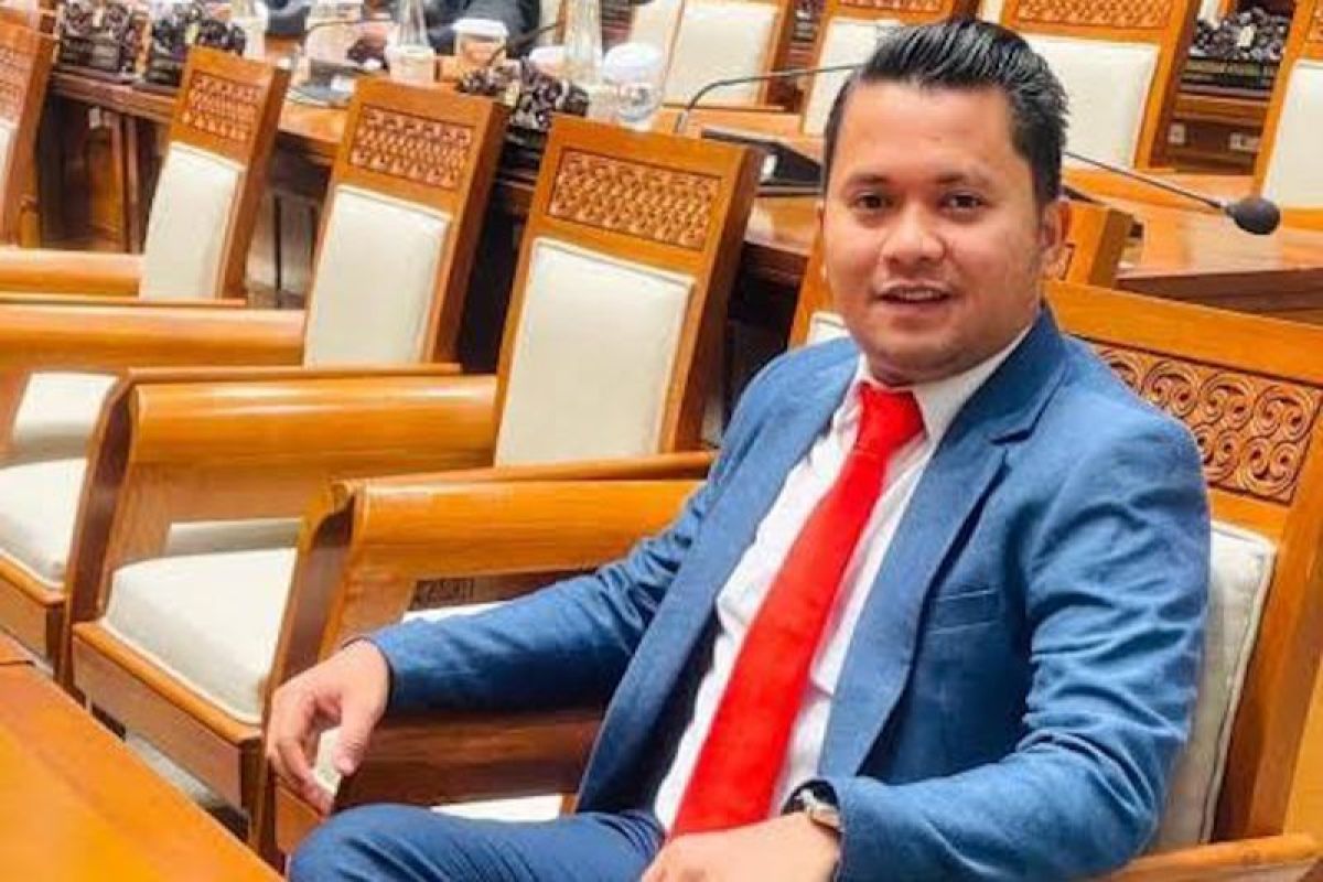 DPR Member Urges Police to Thoroughly Investigate Fake Singapore Dollar Case