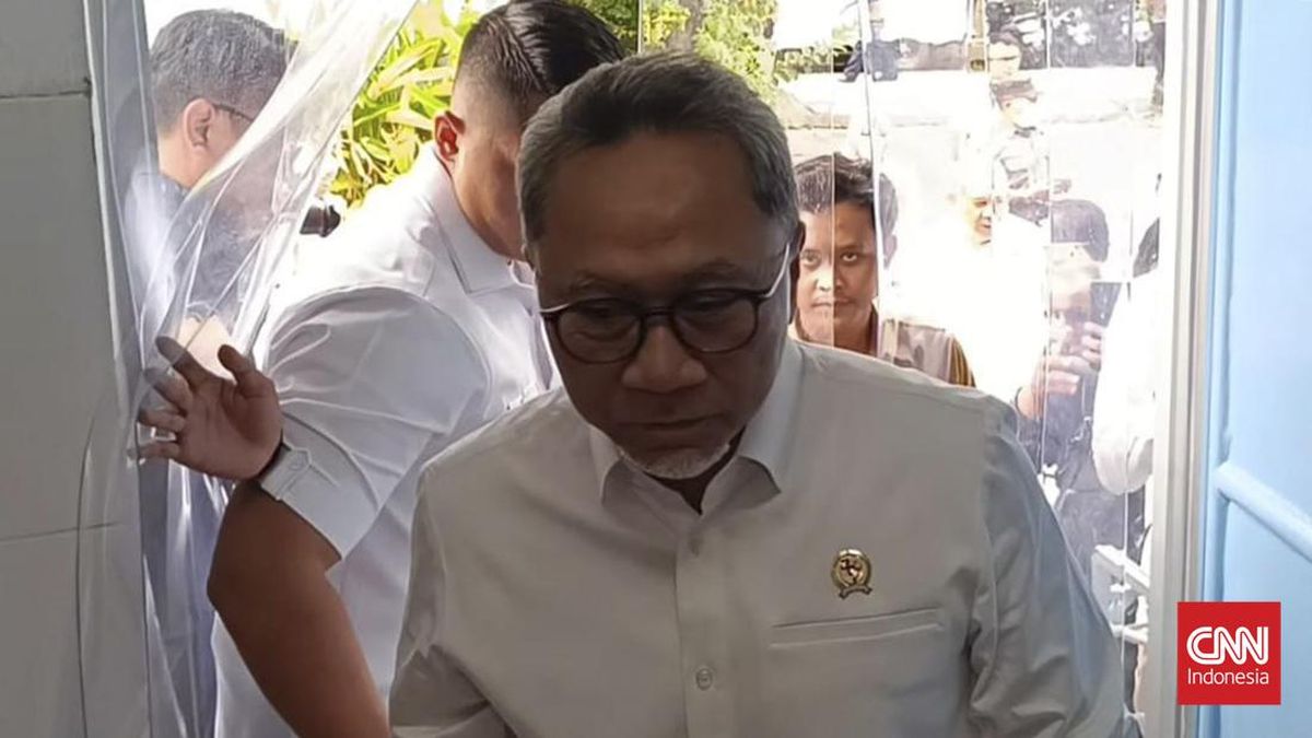 Zulhas Denies Reports of President Convening Coalition Party Leaders