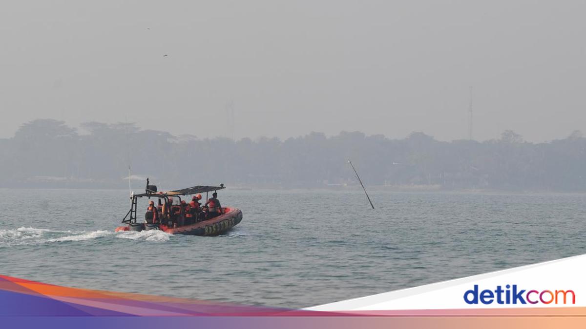 Search for Five Missing Journalists at Anak Krakatau Enters Tenth Day