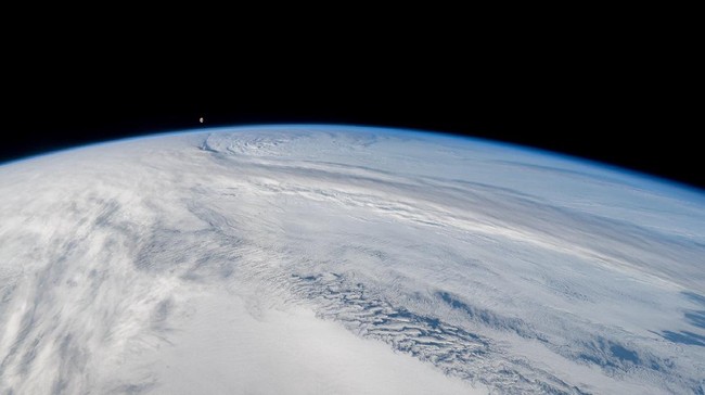 Terrifying Dangers: The Current Size of the Ozone Layer Hole Revealed