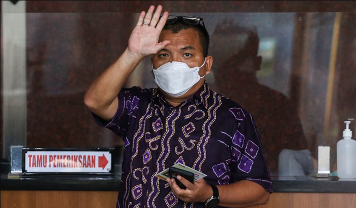 THMP Issues Legal Notice to Denny Indrayana Regarding Gibran's Educational Requirements