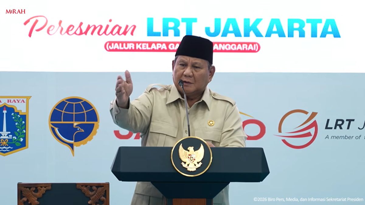 Prabowo Announces Central Government to Take Over Teacher Appointments