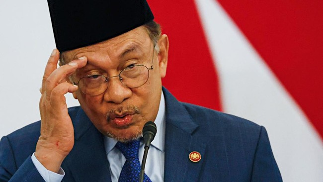 Malaysian PM Anwar Ibrahim Promises 'War' on Israel's Logistics Routes