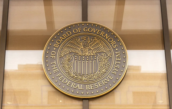 The Fed Raises Interest Rates to 4% Due to Inflation Driven by Iran War
