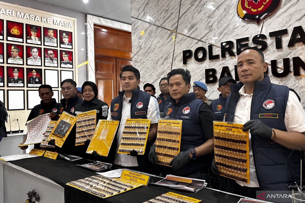 Bandung Police Bust Clandestine Laboratory Producing Narcotic-Laced Vape Liquid