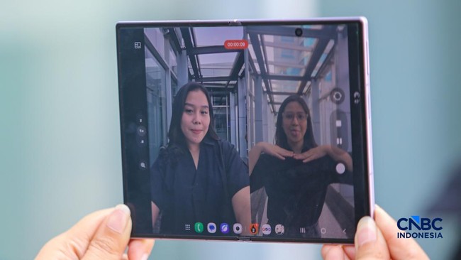 Consumers Flock to Samsung Smartphones Despite New iPhone Release