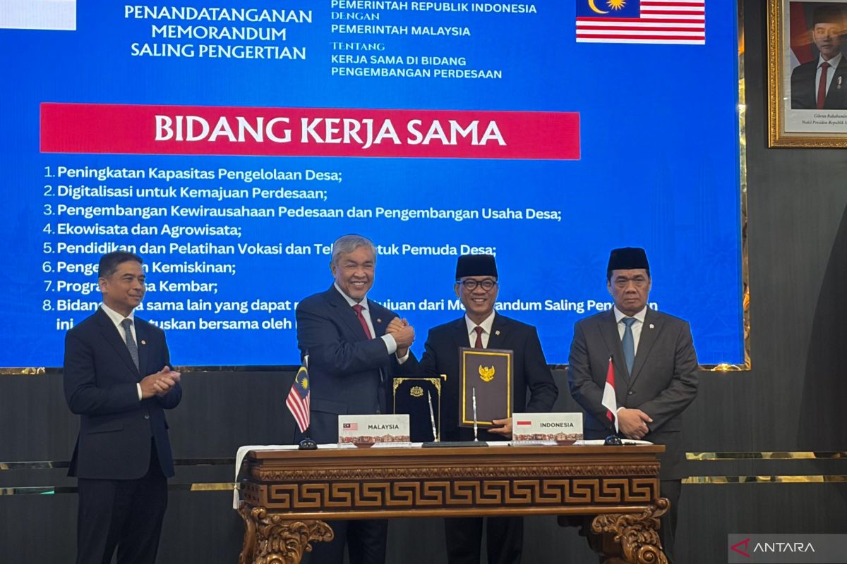 Indonesian and Malaysian Governments Collaborate on Rural Development