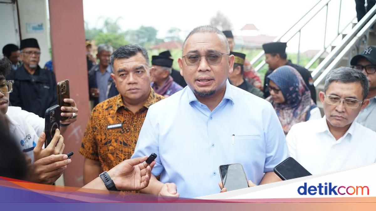 Andre Rosiade Urges Construction of Bypass from Pasar Amor Toll Exit to Simpang Taluak