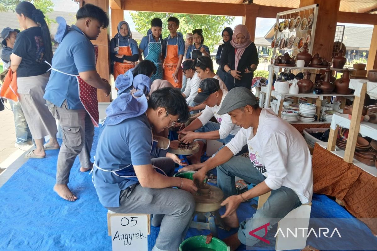 Borobudur becomes a creative space for cancer survivors
