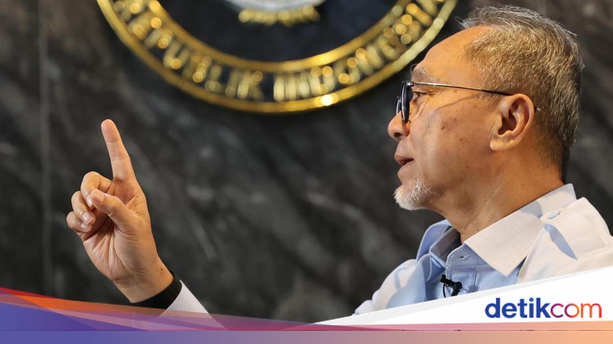 PAN's 28th Anniversary: Zulhas Highlights Cadre Loyalty in Supporting Prabowo Coalition