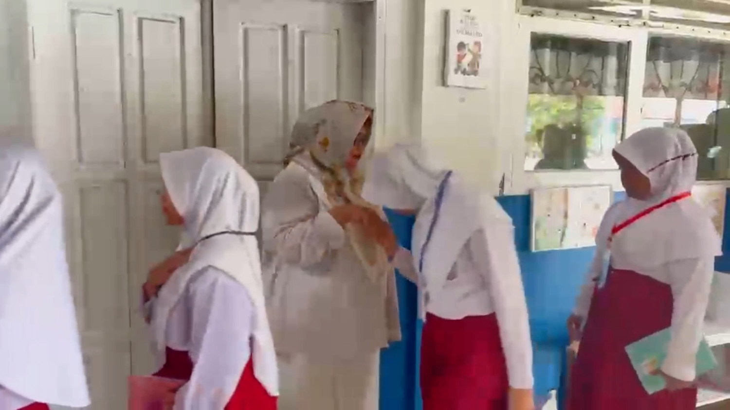 School dropout rates in Central Sulawesi decrease by 10 per cent