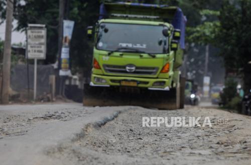West Java Provincial Government Shuts Down PT Mas Putih Belitung Mining Operations