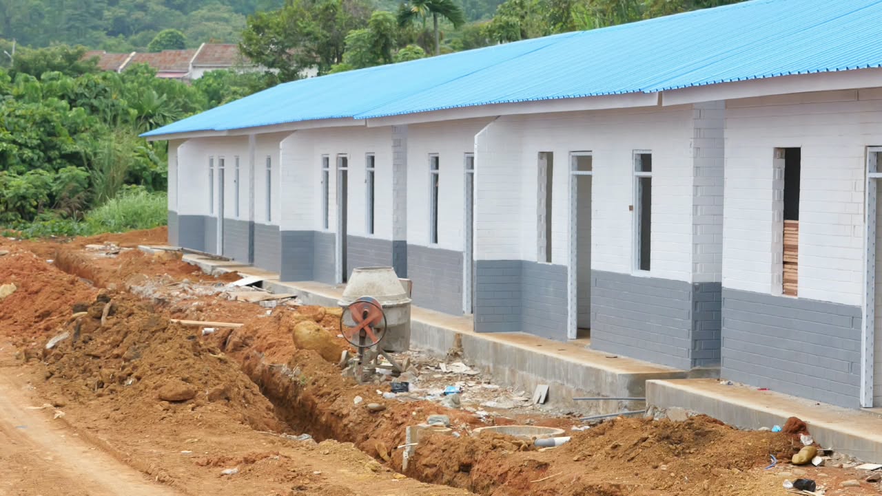 Construction of 340 Permanent Houses for Padang Flash Flood Survivors to Proceed Gradually