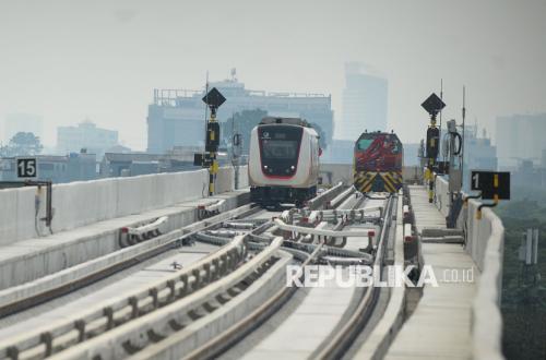 Waskita Karya Guarantees Jakarta LRT is Safe for Public Use