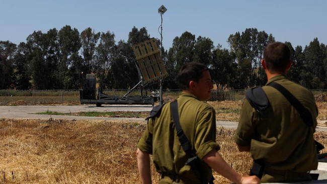 Israeli Armouries Breached, Missiles Fall into the Hands of Criminal Gangs