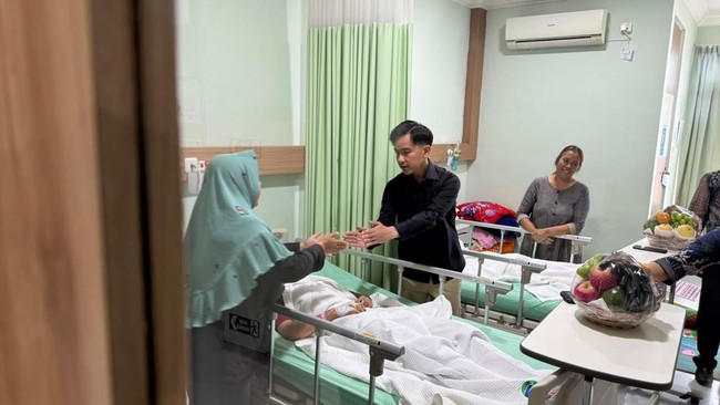 Vice President Gibran Provides Update on MBG Poisoning Victims Febiona and Agnesia