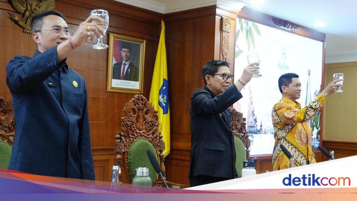 Badung Regency Launches Glass-Bottled Drinking Water to Reduce Plastic Waste
