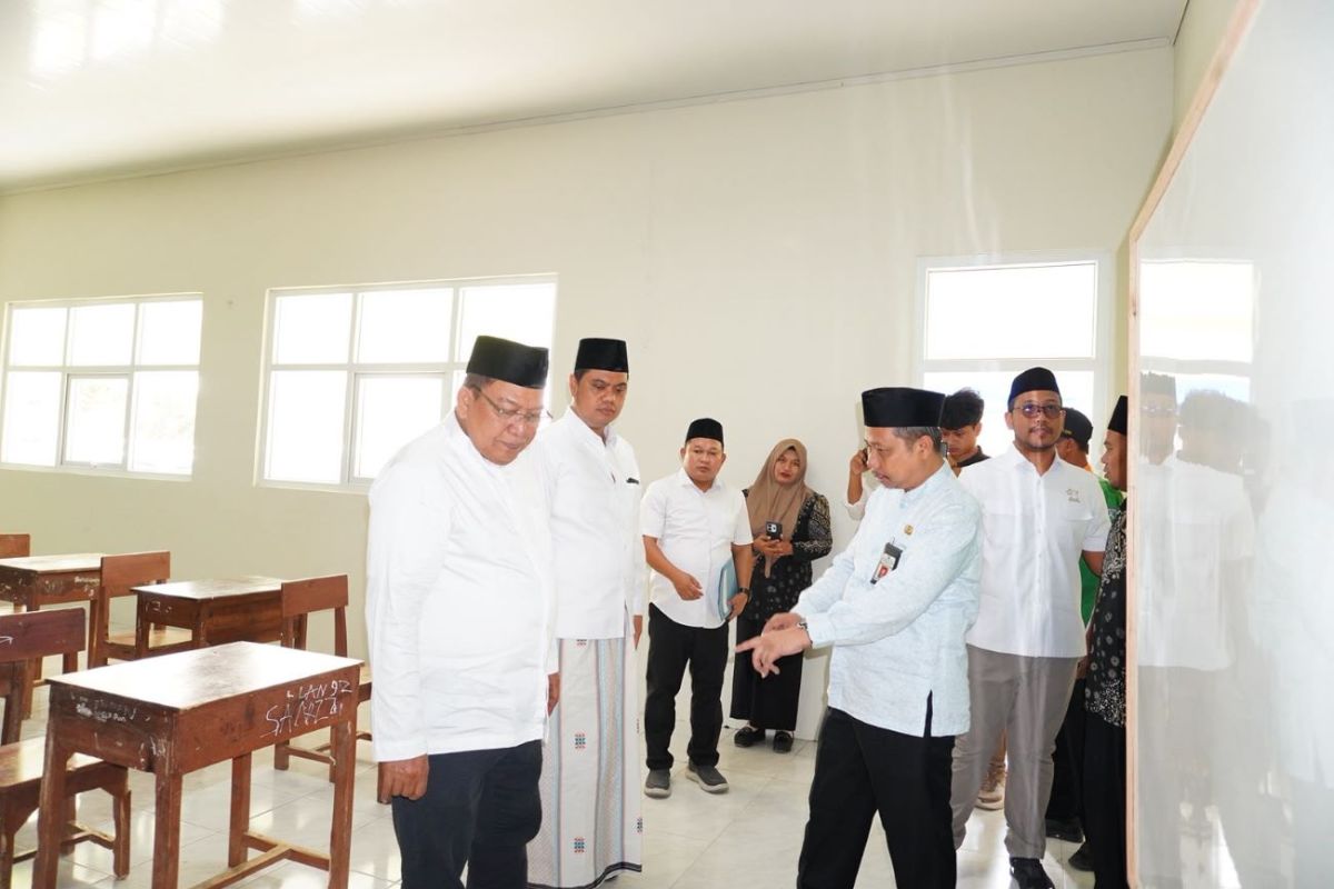 17 Madrasas in Jepara Receive Rp17 Billion Revitalisation Grant