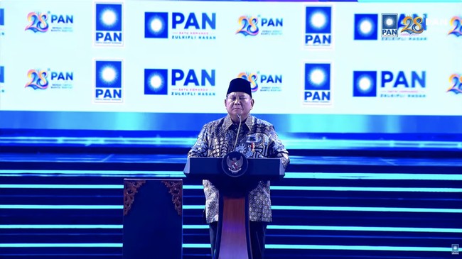 Prabowo Moved, Reveals Loyal Comrades-in-Arms During Difficult Times