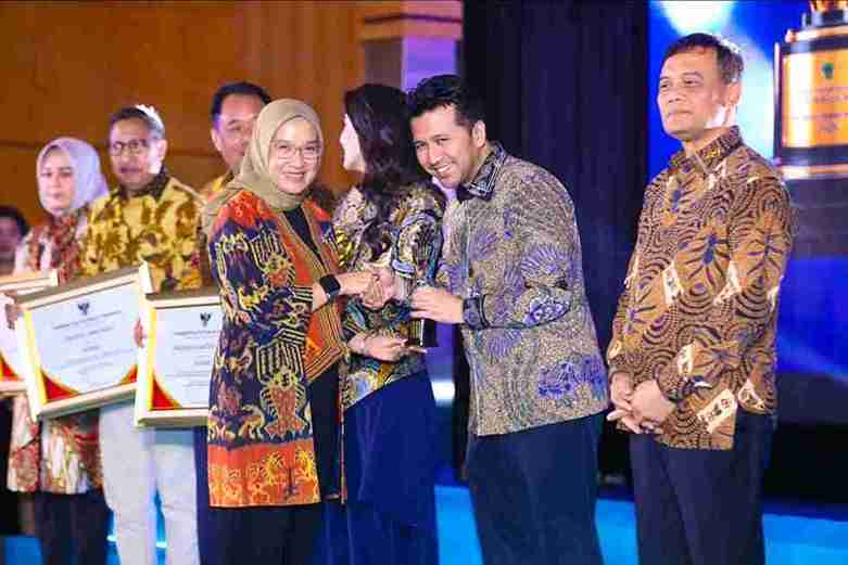 East Java Achieves Second Best in 2026 Investment Service Awards, Serving as a Catalyst for Improvement