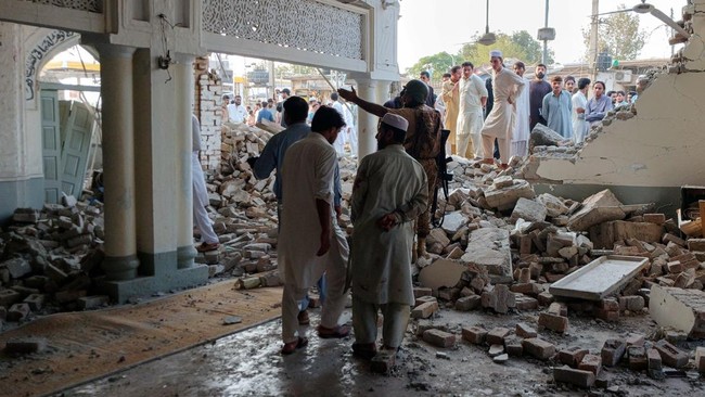 Bomb Shakes Mosque During Friday Prayers, 27 Dead—The Perpetrators Identified